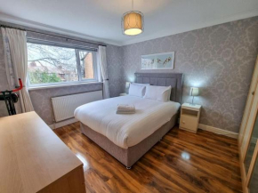 Stunning Family home close to the city centre
